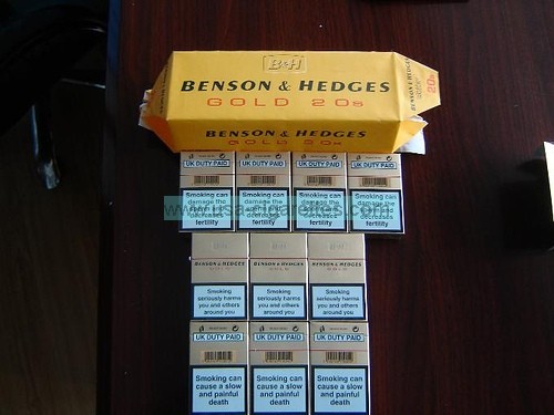 Benson & Hedges gold cigarettes